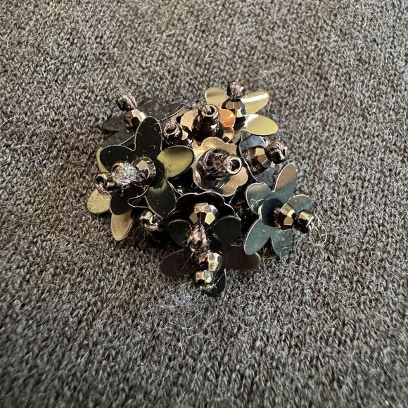 MaxMara Weekend‎ Cashmere Wool Blend Cardigan with Floral Beading Detail - Picture 6 of 12